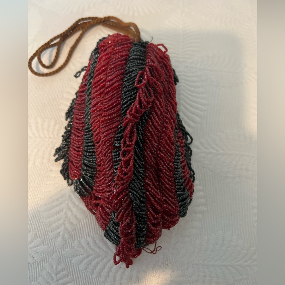 Antique Vintage Flapper Art Deco Fringe Pull String Beaded Purse Rope Bag